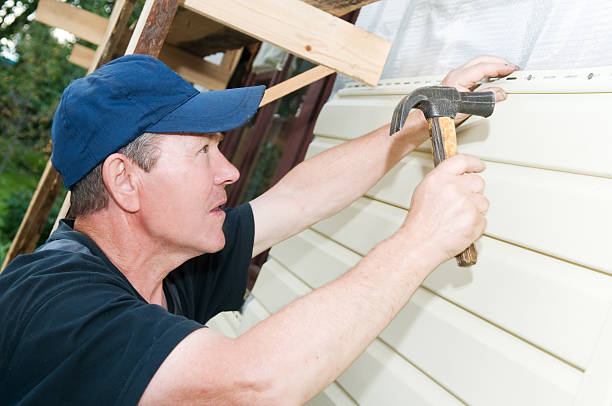 Best Furniture Removal  in Coram, NY